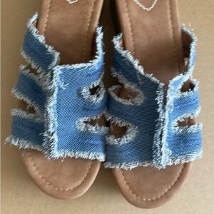 Rocket Dog Frayed Blue Denim Sandals